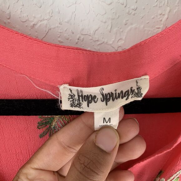 Hope Springs Embroidered Tunic Top M Coral Pink Sheer Floral Button 3/4 Sleeve - Picture 4 of 10